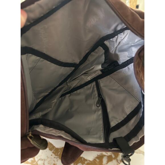 AmeriBag 17\